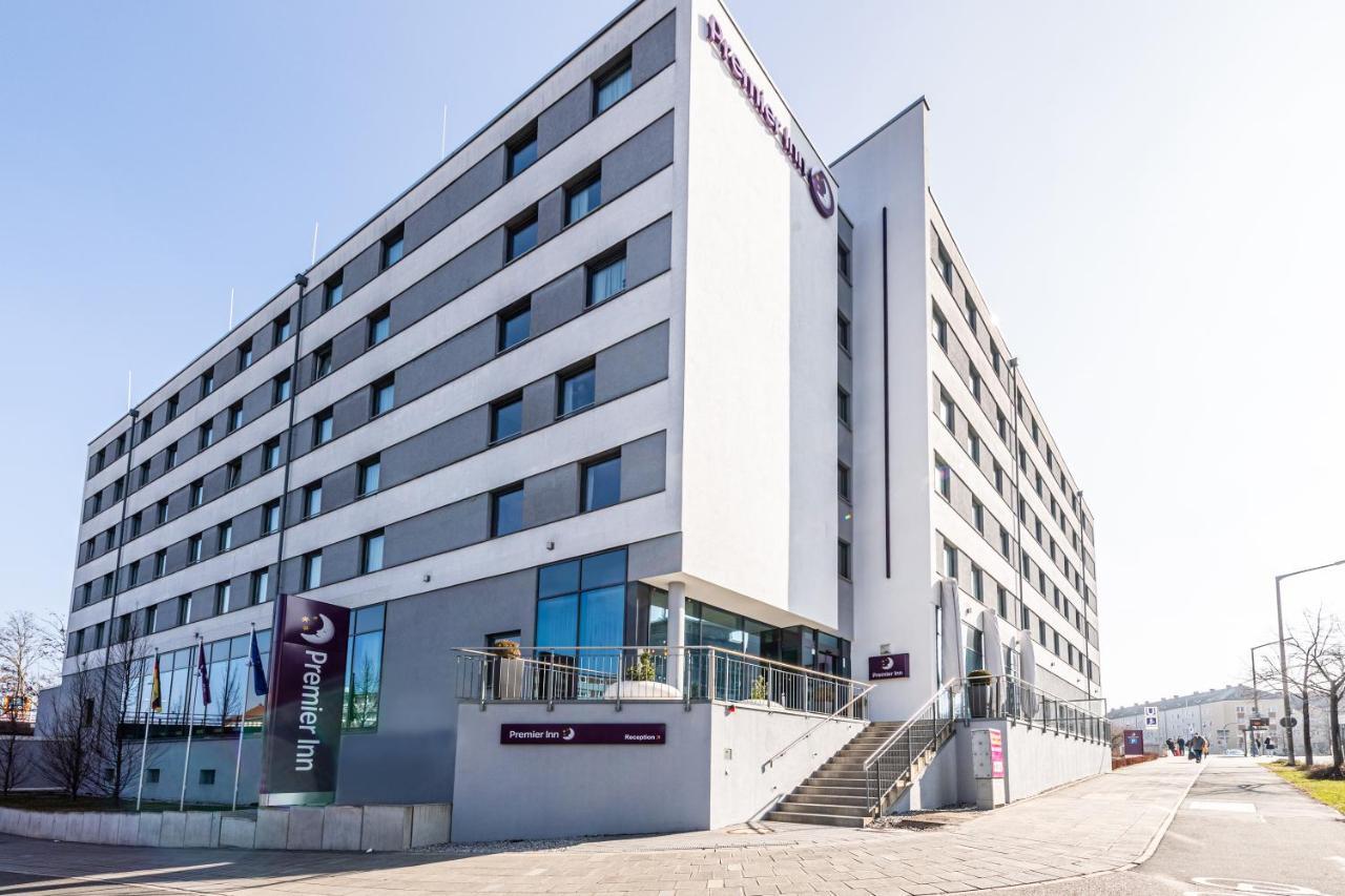 Premier Inn Nuernberg City Nordost Екстериор снимка