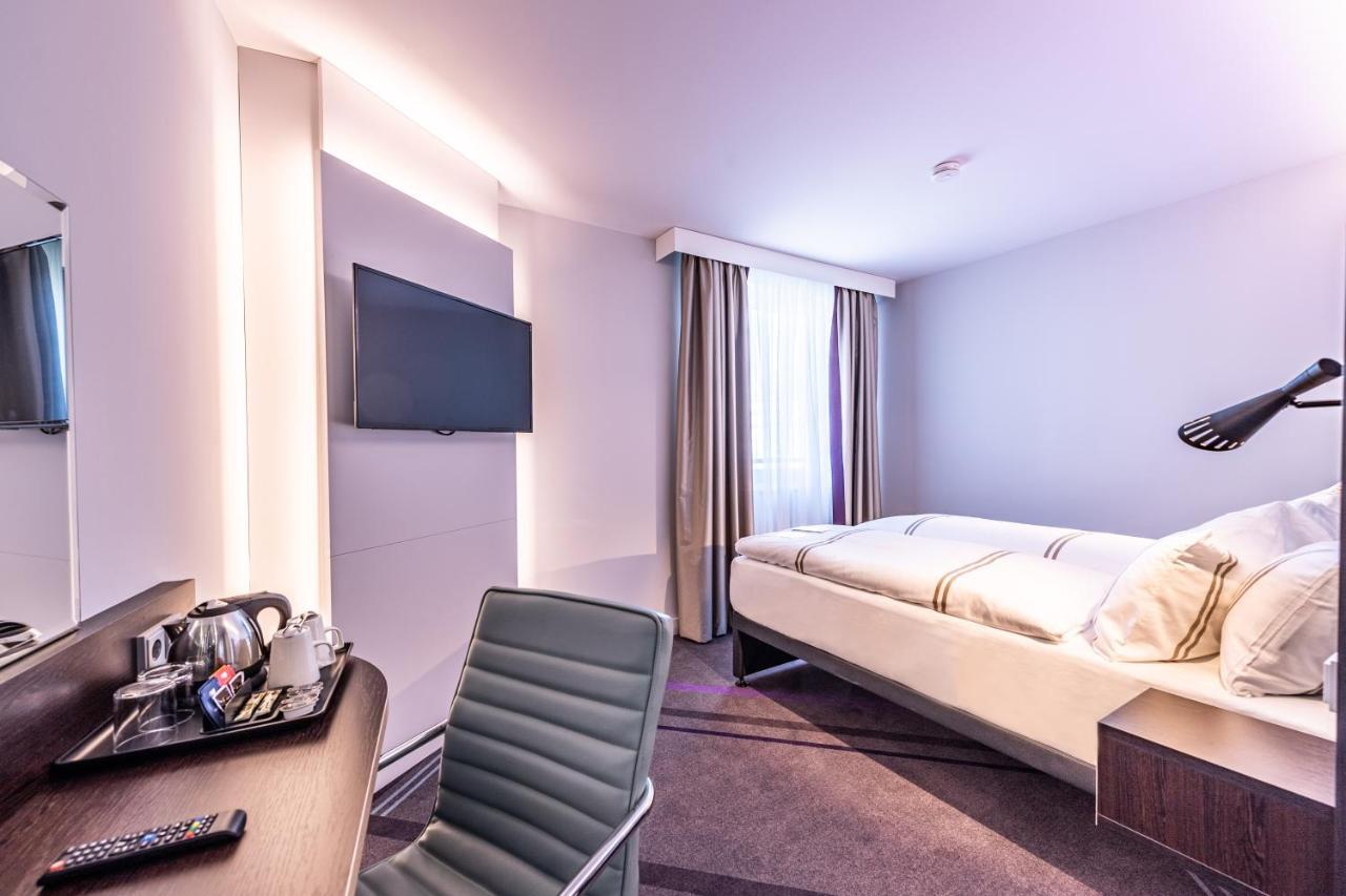Premier Inn Nuernberg City Nordost Екстериор снимка