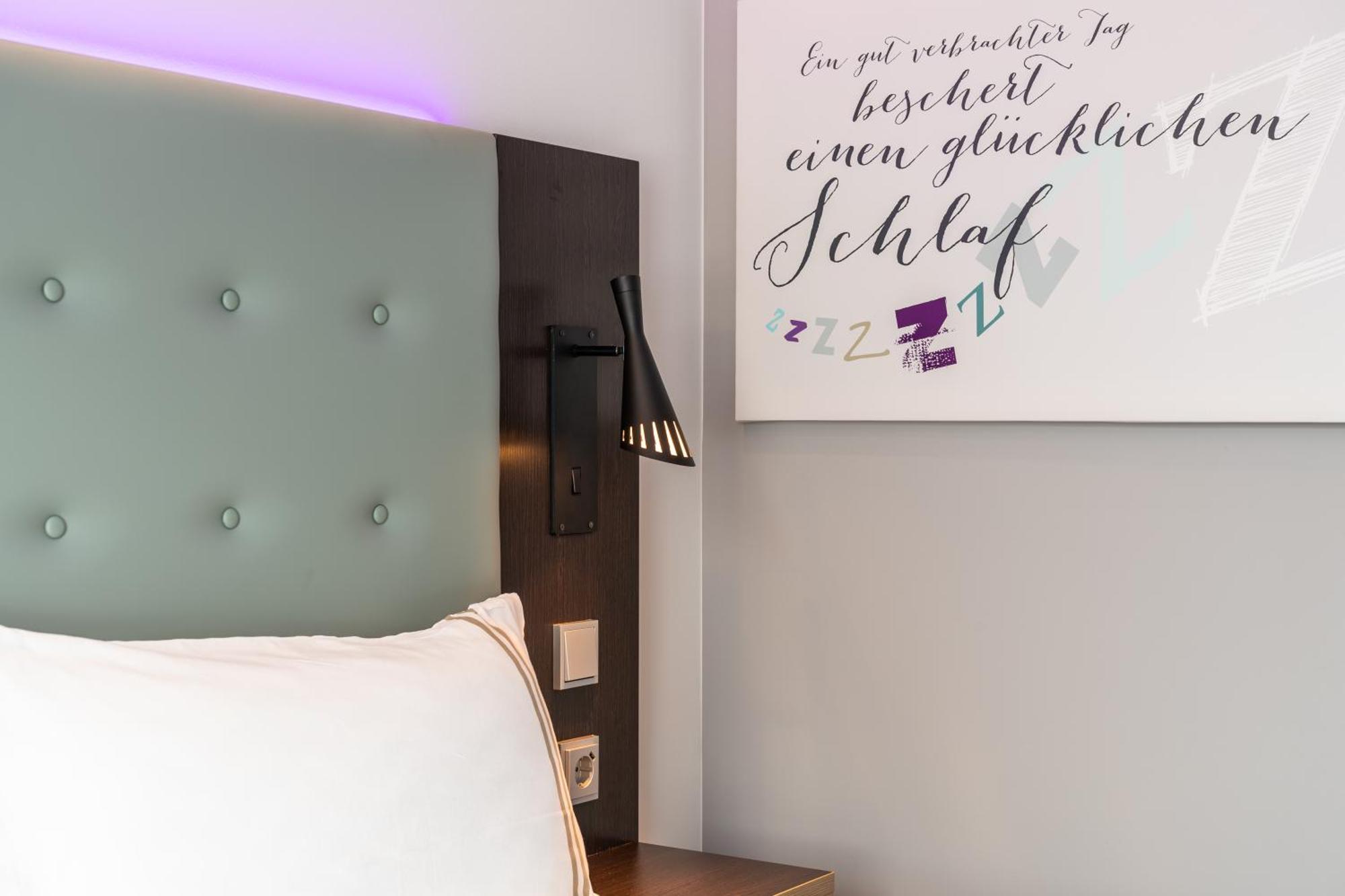 Premier Inn Nuernberg City Nordost Екстериор снимка