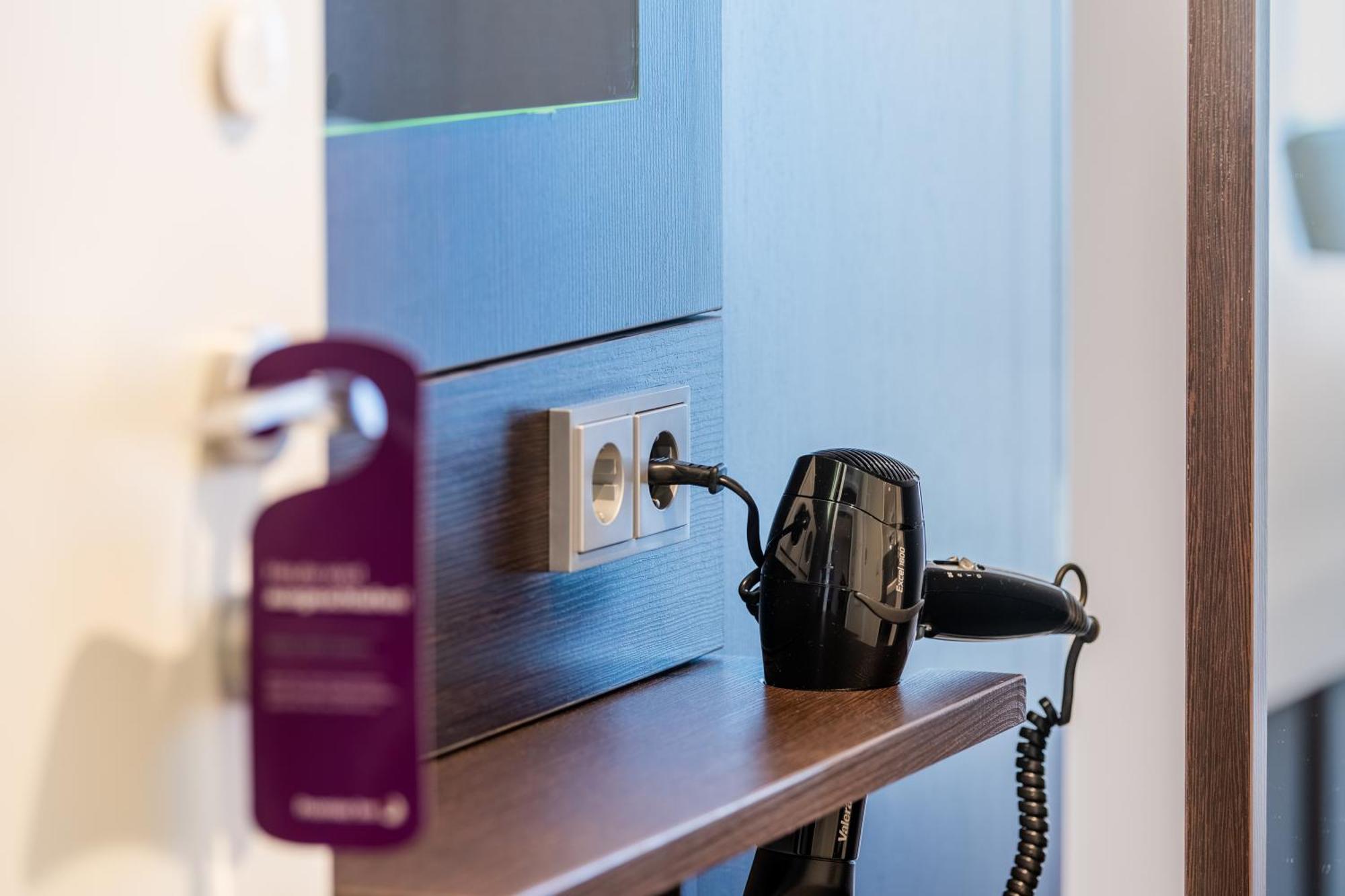 Premier Inn Nuernberg City Nordost Екстериор снимка